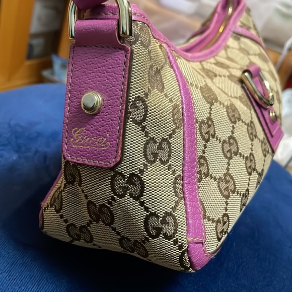 Sold!!   Monogram Abbey Pochette Fuchsia - Picture 4 of 15